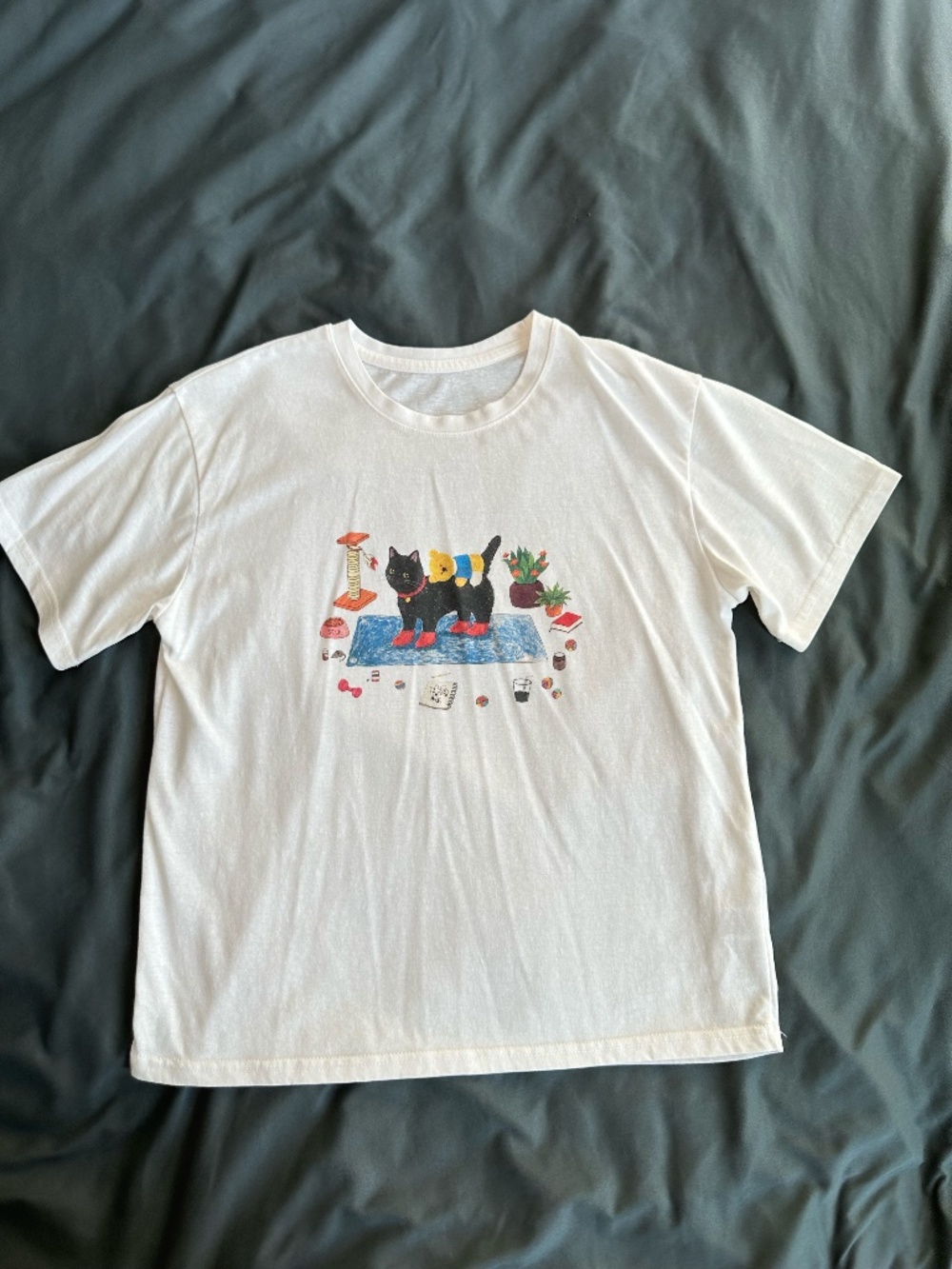 Cat in Rain Boots Graphic White Tee, women's M